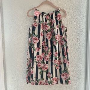 Dolce Gabanna Girl’s striped floral dress 4 runs big